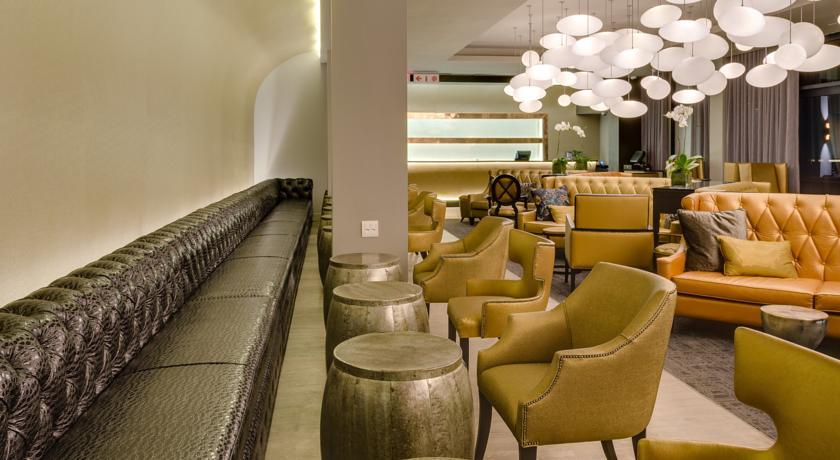 Protea Hotel Fire & Ice! By Marriott Pretoria Menlyn Exterior photo