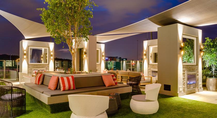 Protea Hotel Fire & Ice! By Marriott Pretoria Menlyn Exterior photo