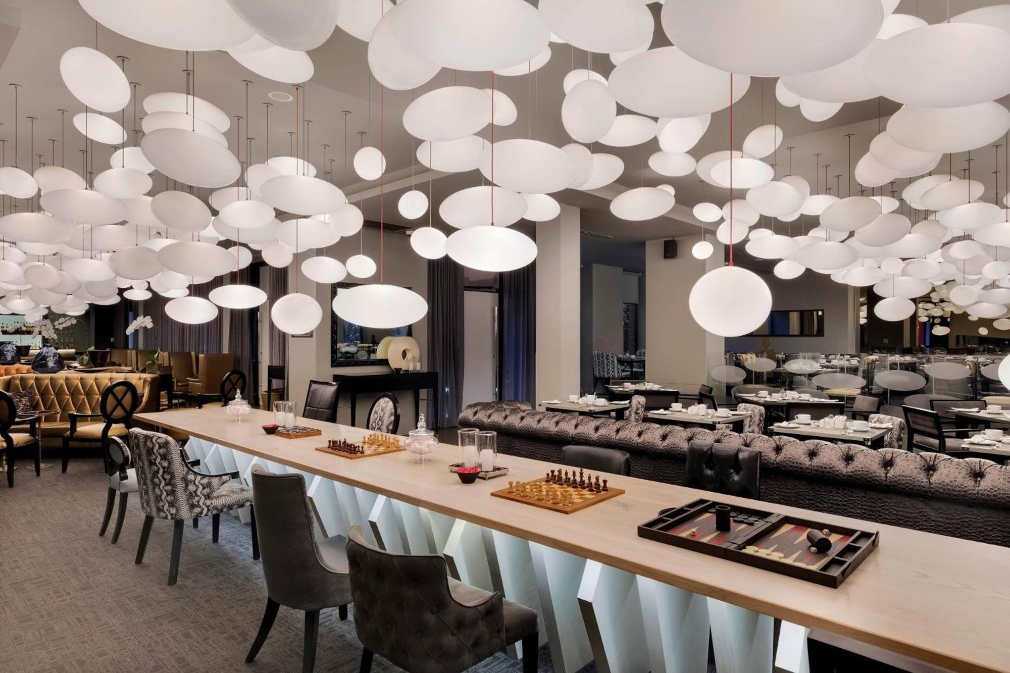 Protea Hotel Fire & Ice! By Marriott Pretoria Menlyn Exterior photo